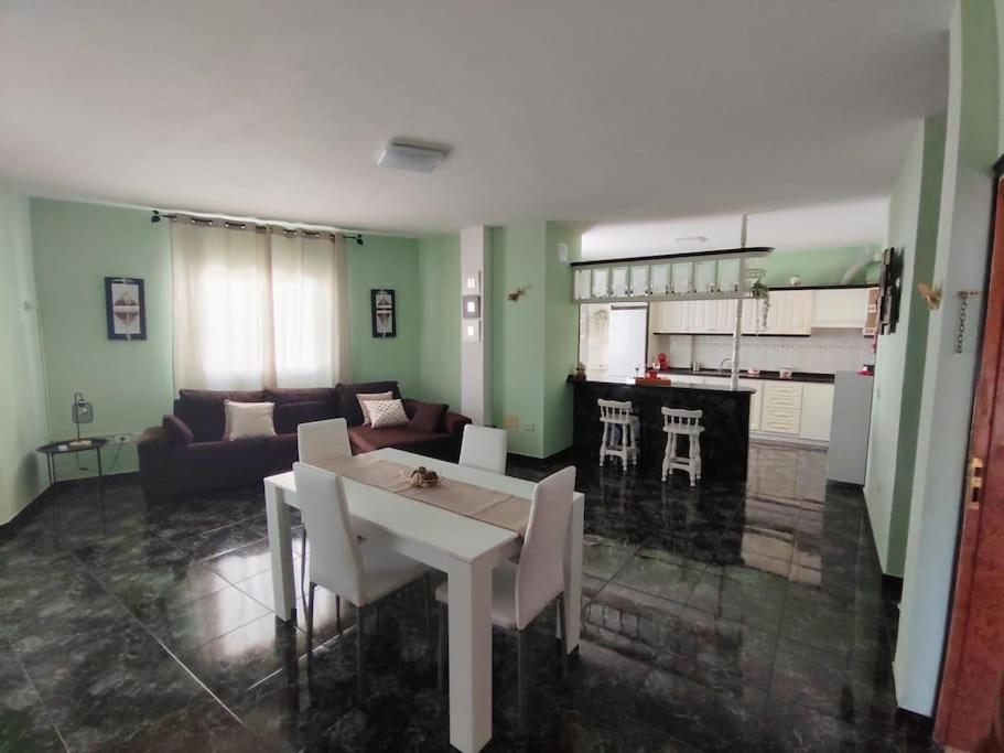Cheyma Home 3º: Amplio Apartamento En Alcala 外观 照片
